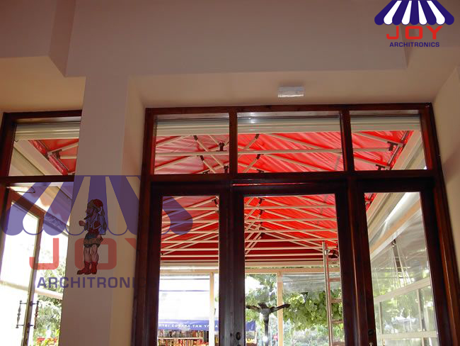 Retractable roofs _retractable peragolas _Sun shading, roller blinds , Awnings, Monsoon Blinds, Resort Tents, Fixed Awnings, Car Roofs, Shade Sails, Fabric Ceiling Manufacturer in Mumbai & Thane
